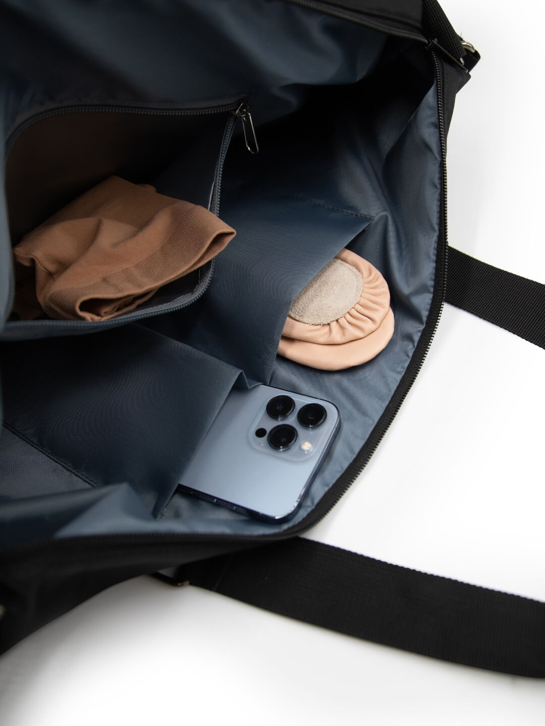 Carry-all Capezio Dance Bag - Designed for Dancers B311 image 4