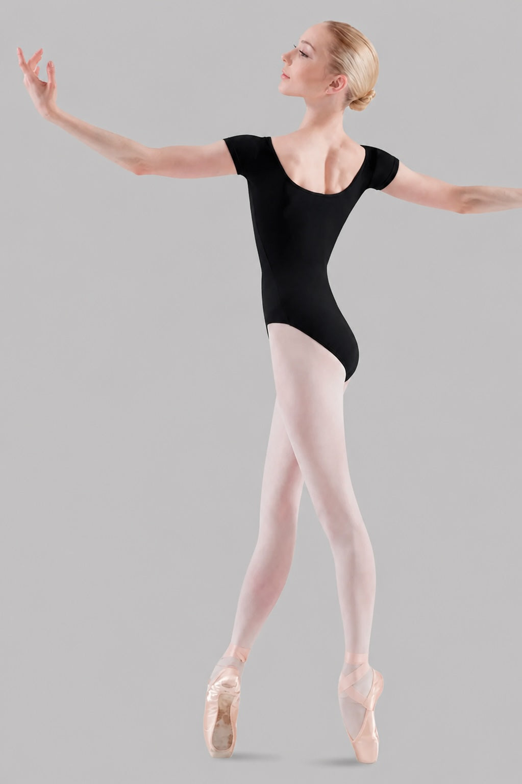 Black ballet leotard ladies cap sleeve Bloch L5402 back view scoop back