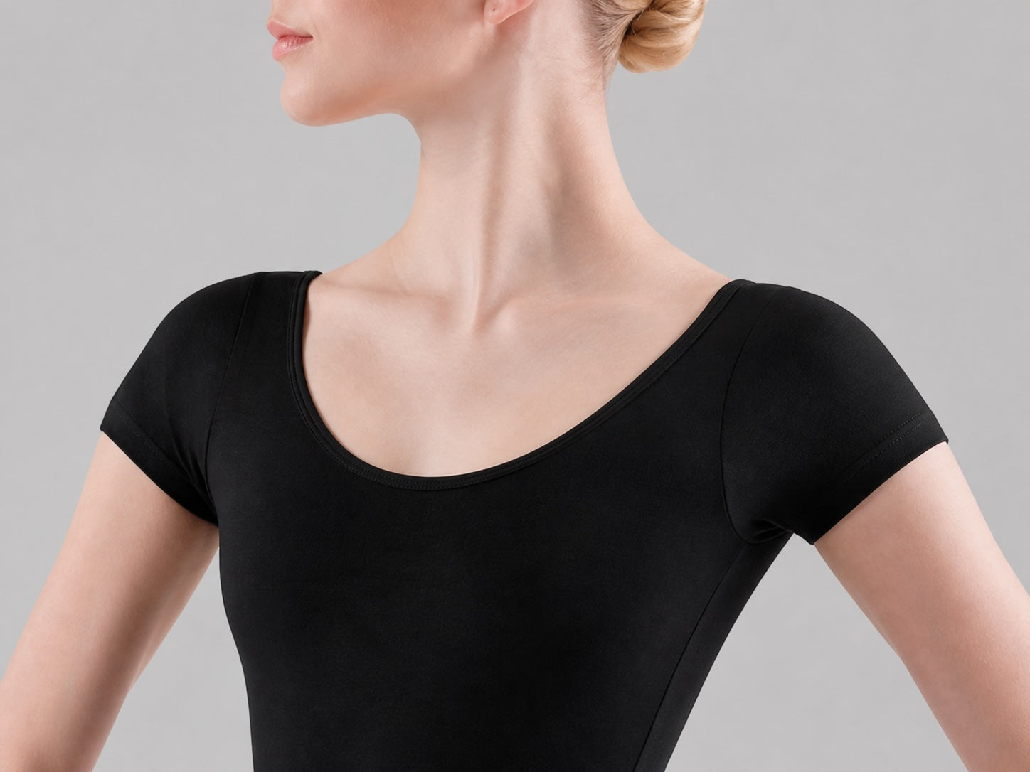 Black ballet leotard ladies cap sleeve Bloch L5402 close up neckline detail
