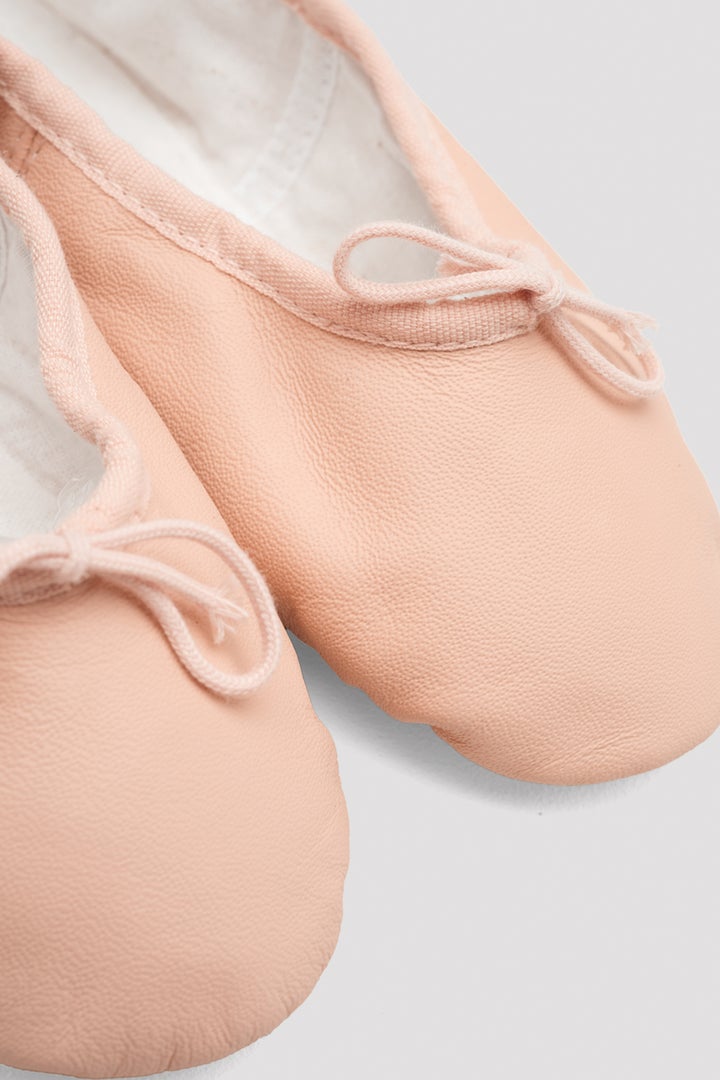 Bloch Arise ballet shoes close up leather detail