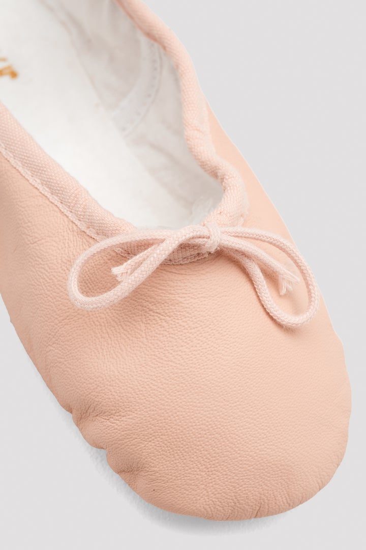 Bloch Arise ballet shoes drawstring detail
