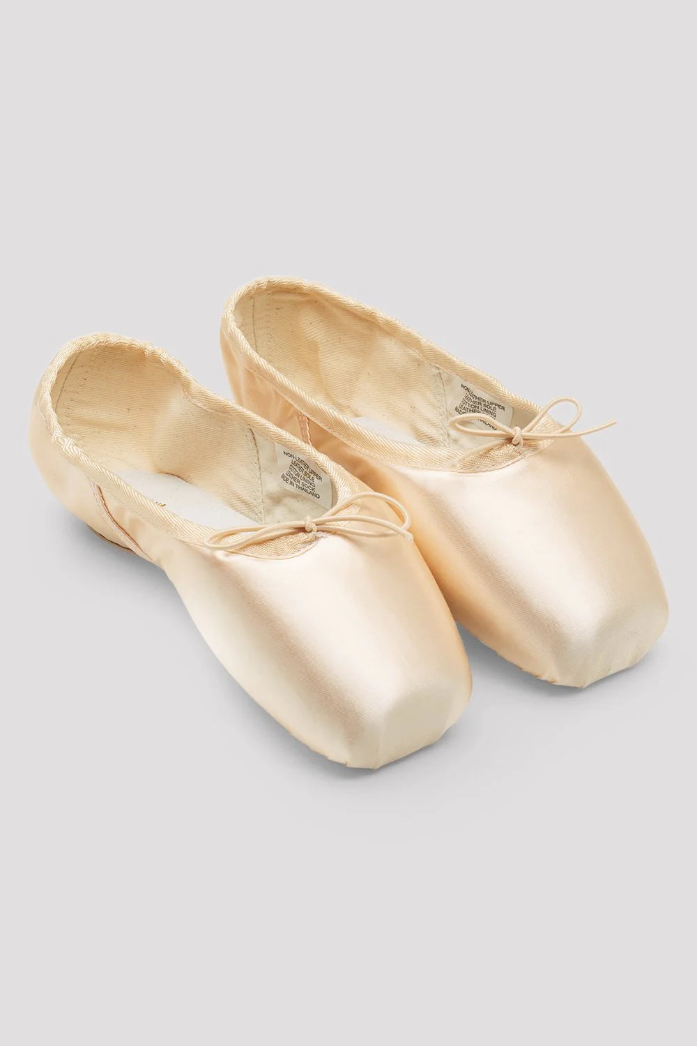 Bloch Balance European Pointe Shoes ES0160L angled view