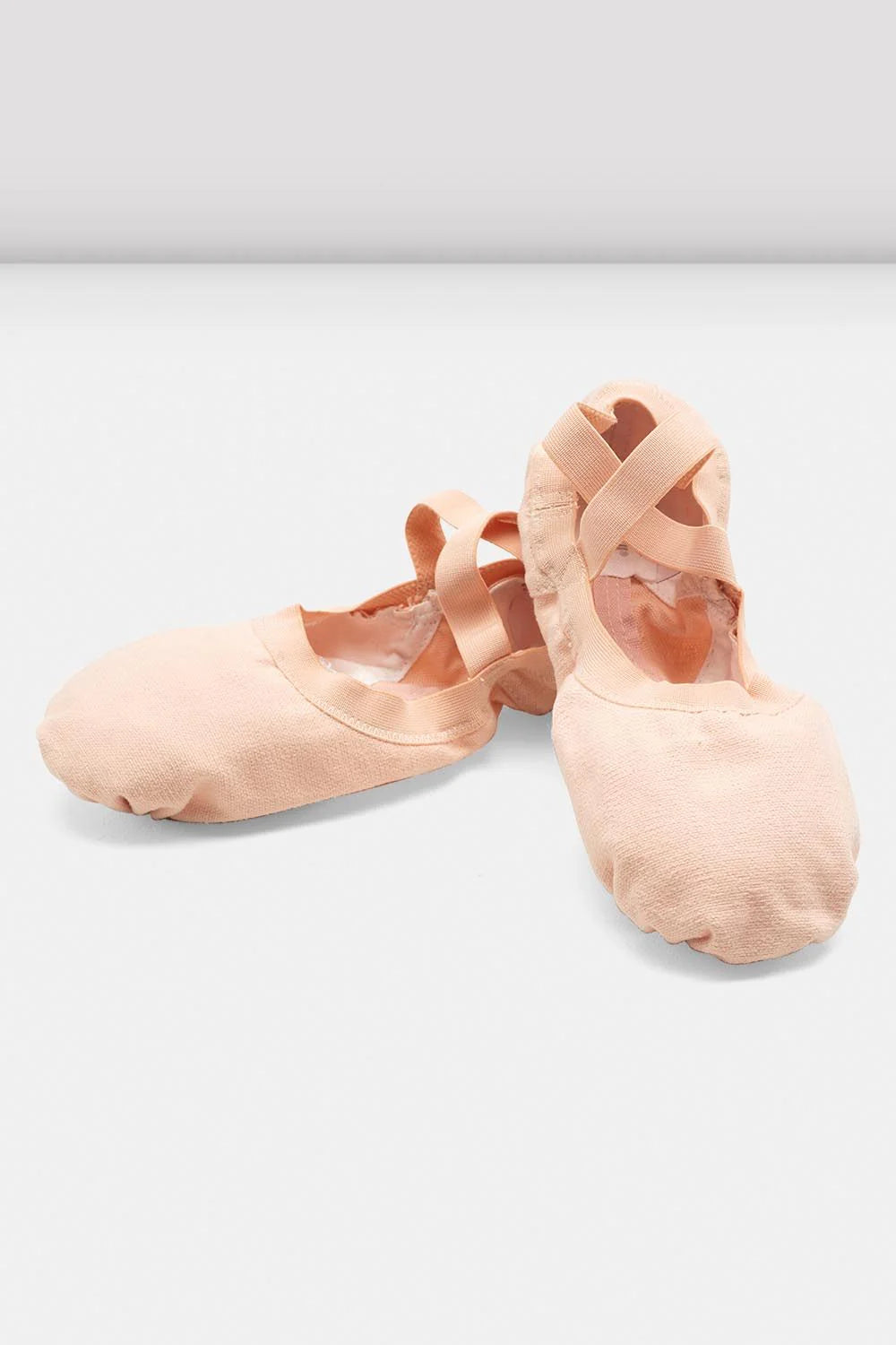 Bloch Pro Elastic ballet shoes pink in first position