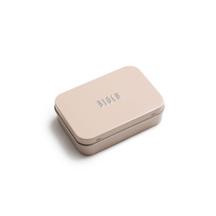 Bloch Stretch Sewing Kit image 1