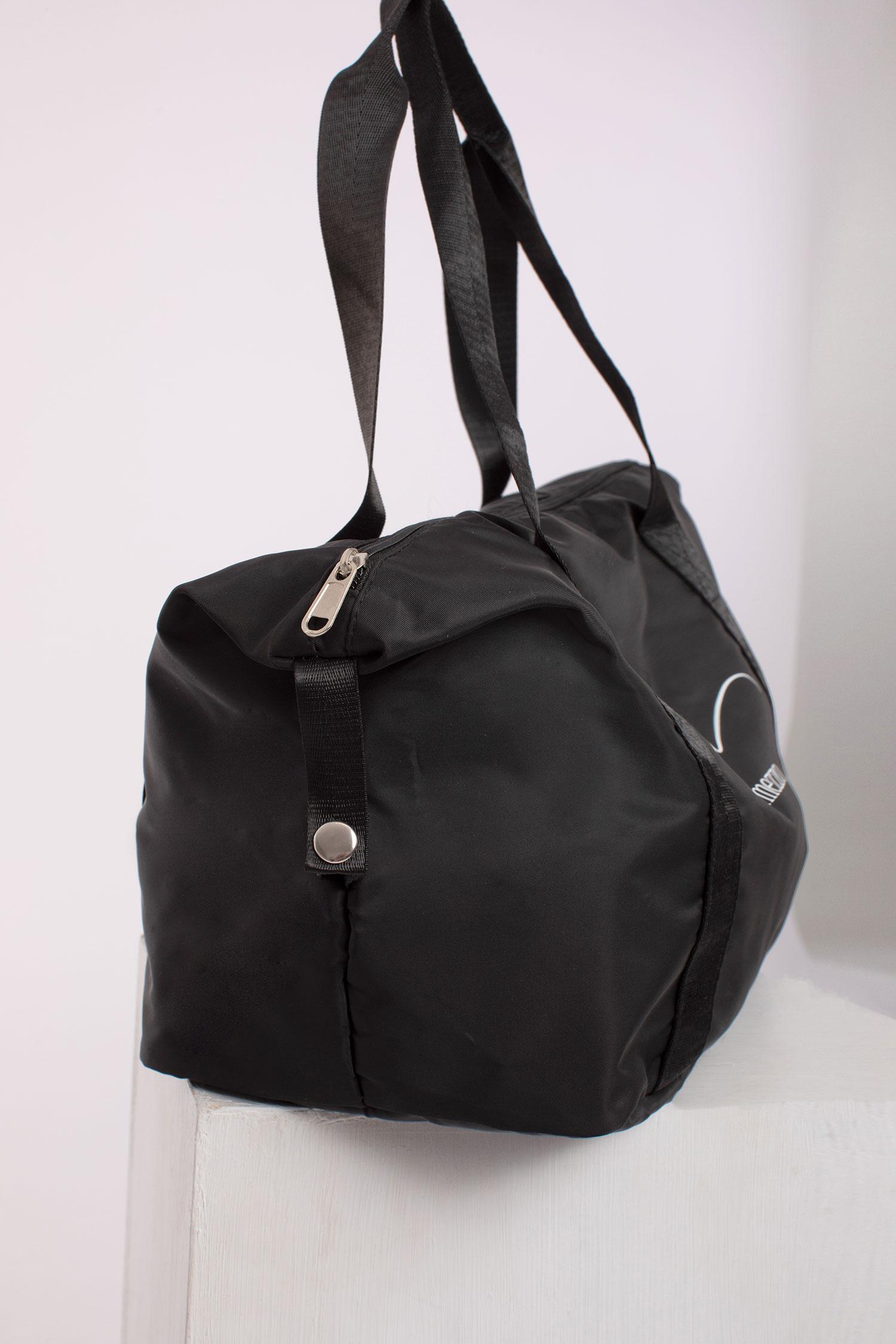 Intermezzo Delani dance bag side profile showing capacity