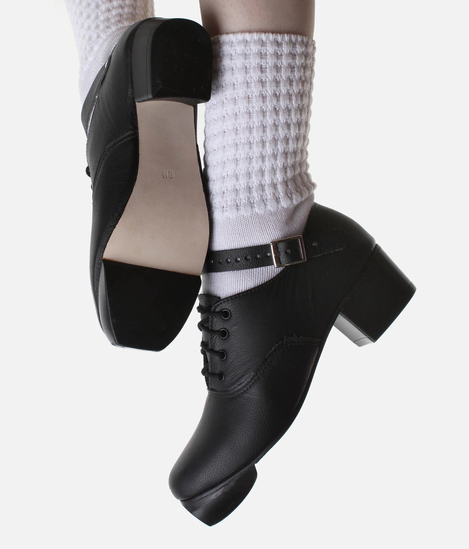 Goleen GL50 jig shoes sole detail pair