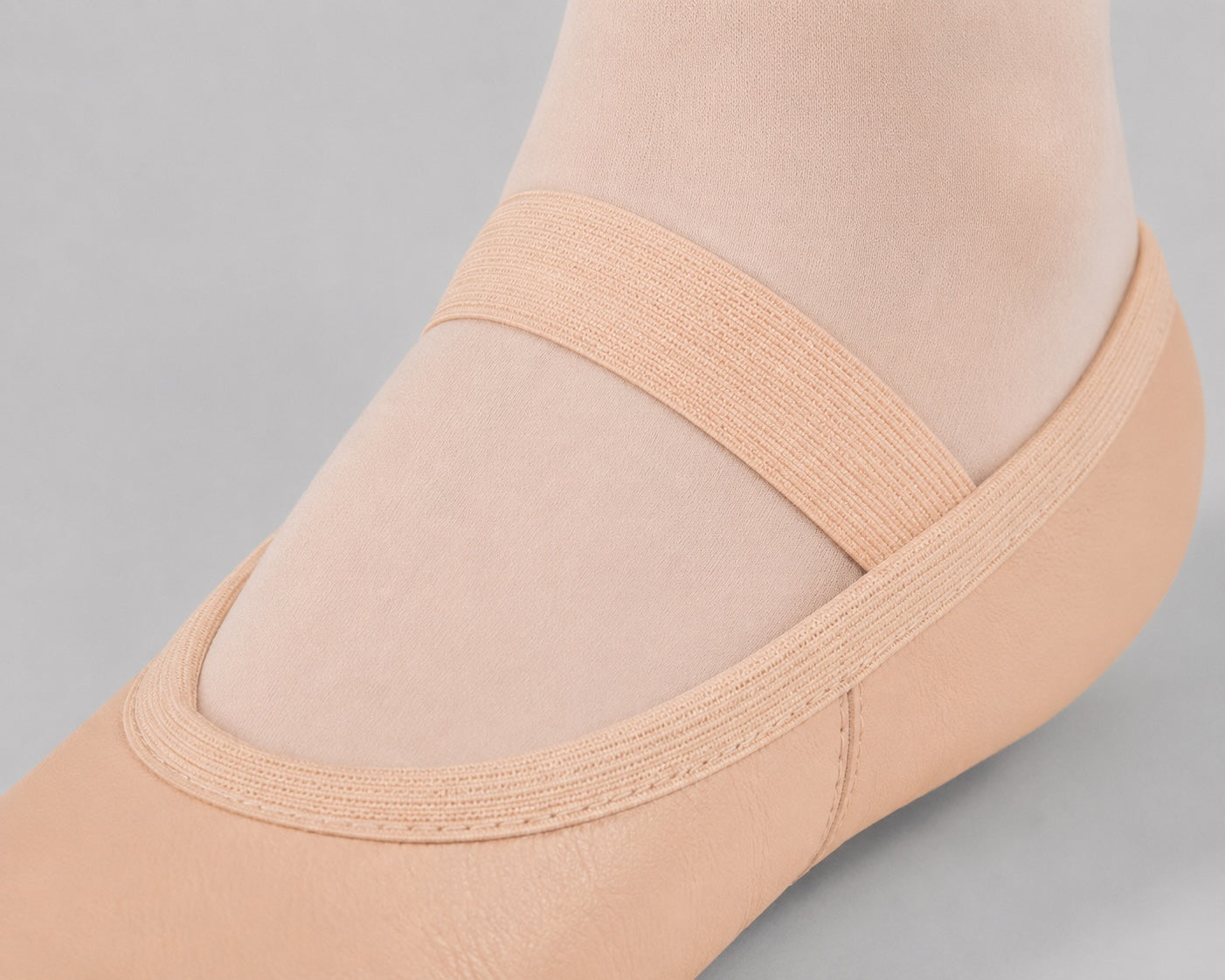 Bloch Arise II ladies leather ballet shoes with pre-sewn elastic