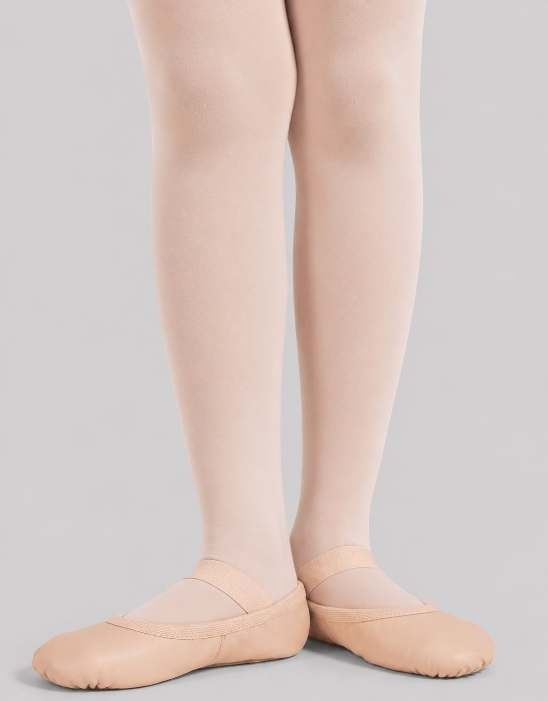 Bloch Arise II ladies leather ballet shoes worn on the feet