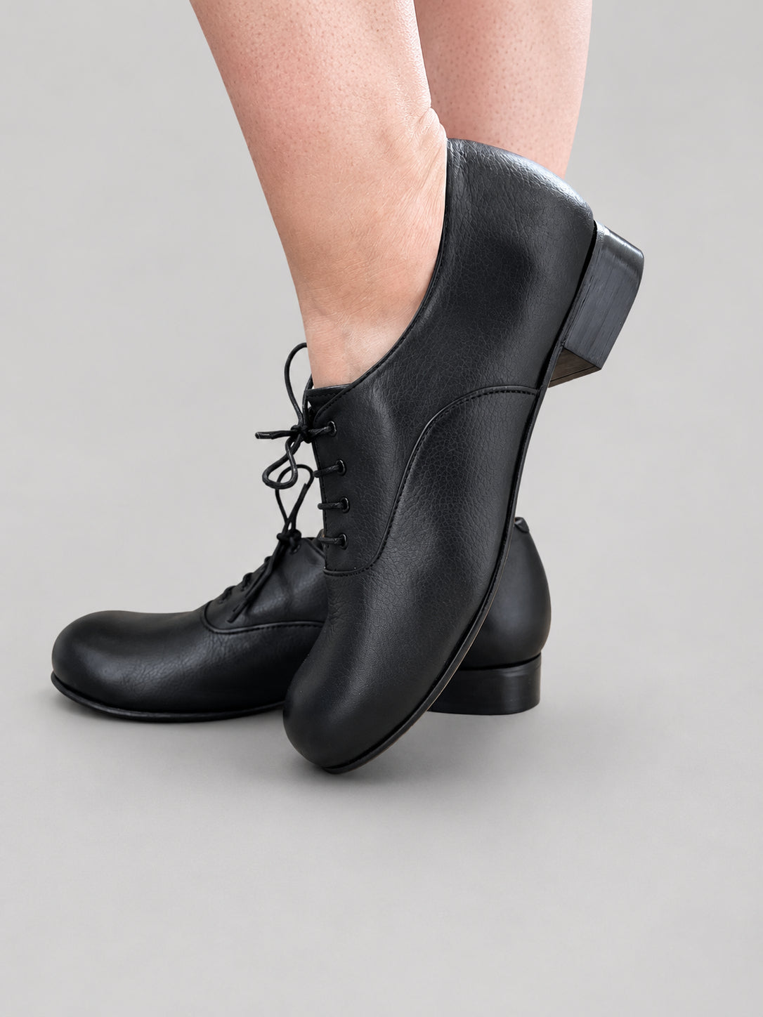 Sona Dance Erin black set dancing shoe worn on foot side view