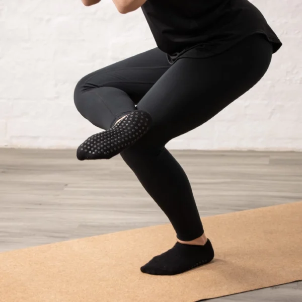 myga grip yoga socks black grip yoga socks non-slip yoga socks yoga socks with grip Myga yoga socks black yoga socks hygienic yoga socks grippy socks for yoga anti-slip yoga socks